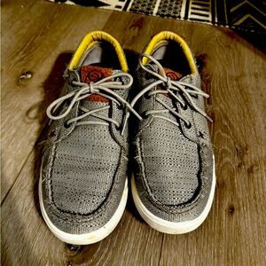 Twisted X Lace Up shoe Size 8.5 only worn a few times!